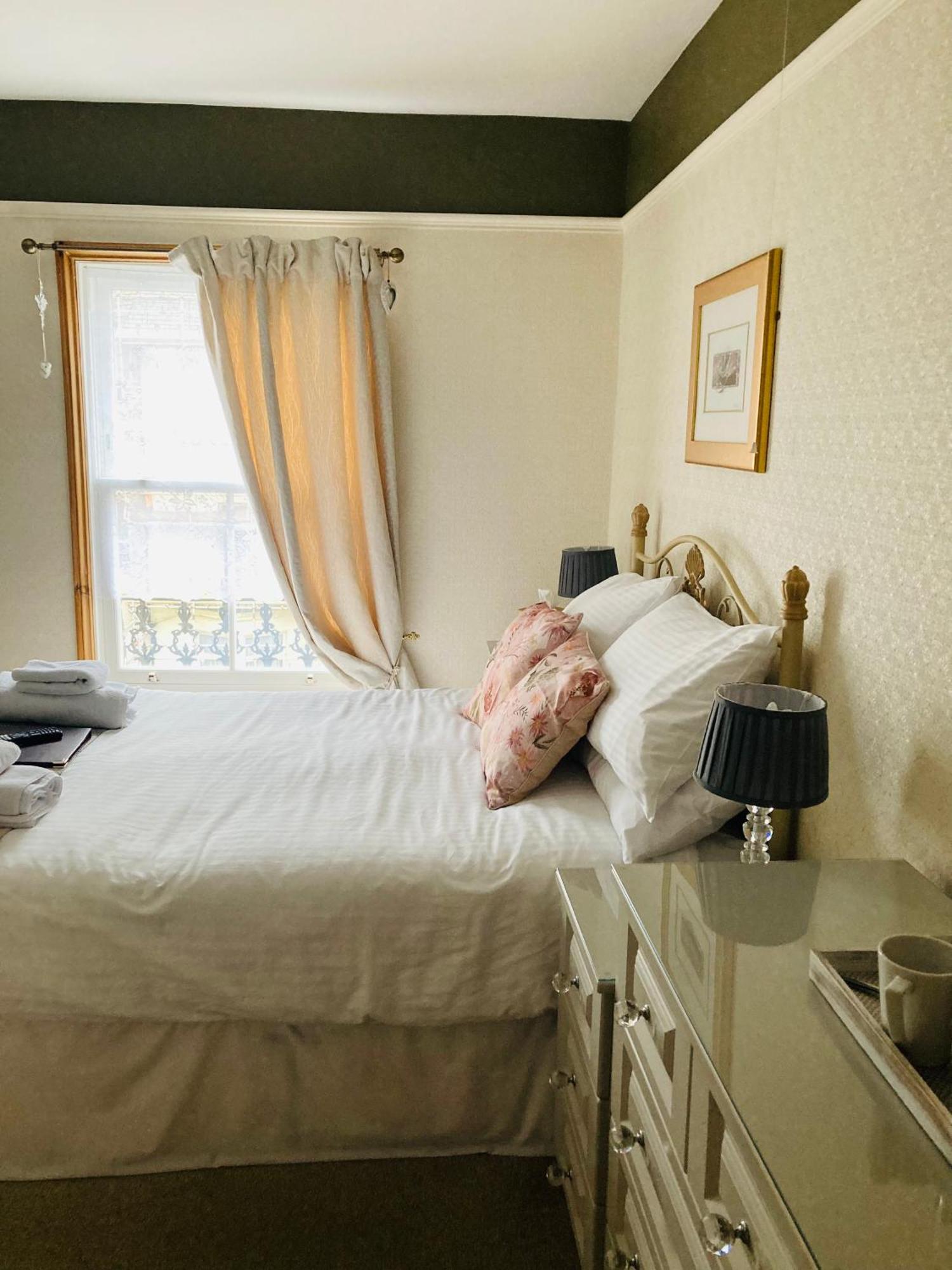 The Pathway Guesthouse Whitby Buitenkant foto